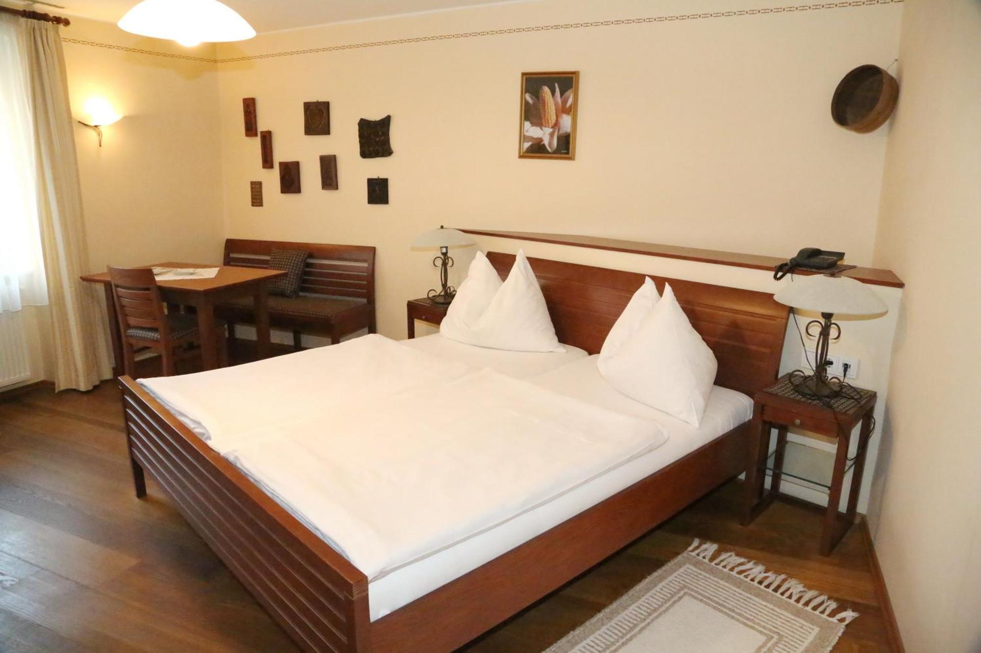 Hotel Hubertus فرايشتات المظهر الخارجي الصورة